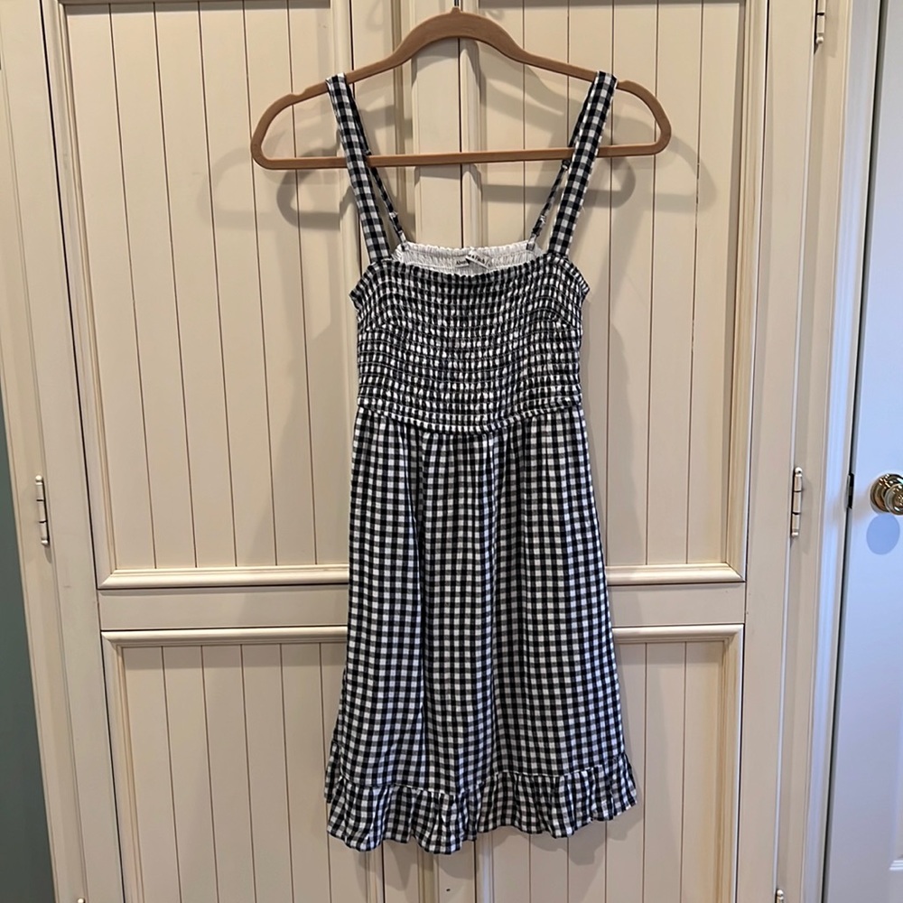 Abercrombie Gingham Smocked Mini Dress Size SMALL TALL